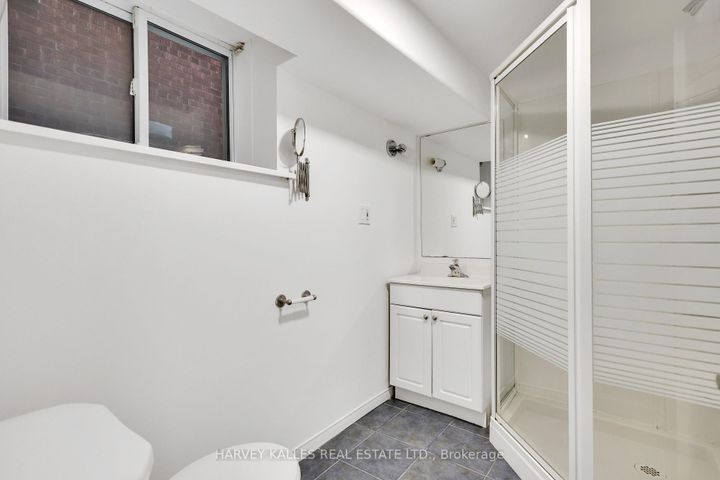 Photo 43 at 318 Forman Avenue, Mount Pleasant East, Toronto