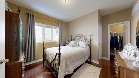 Photo 14 at 492 Kwapis Boulevard, Woodland Hill, Newmarket