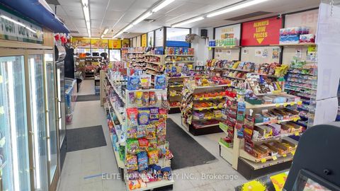 Photo 5 at 104 - 124 Eglinton Avenue W, Eglinton, Toronto