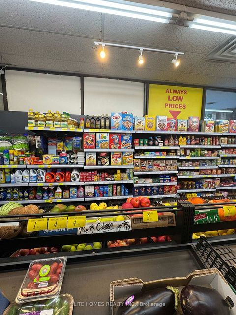 Photo 9 at 104 - 124 Eglinton Avenue W, Eglinton, Toronto