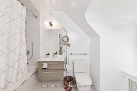 Photo 32 at 470 Russell Hill Road, Forest Hill South, Toronto