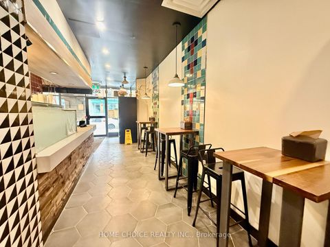 Photo 7 at 263 King Street E, Moss Park, Toronto