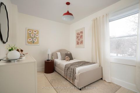 Photo 20 at 119 Alton Avenue, South Riverdale, Toronto