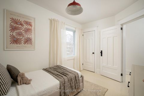 Photo 22 at 119 Alton Avenue, South Riverdale, Toronto