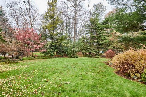 Photo 16 at 4 Camor Court, Highland Creek, Toronto