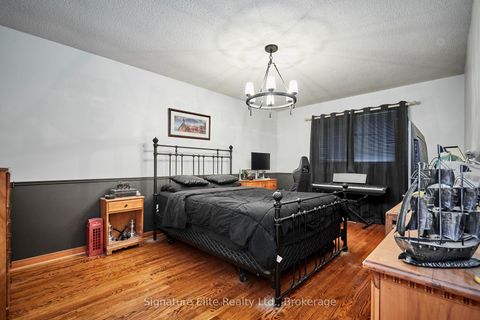 Photo 30 at 4 Camor Court, Highland Creek, Toronto