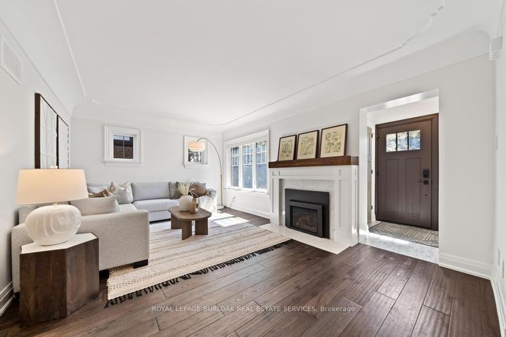 Photo 3 at 321 Guelph Line, Roseland, Burlington