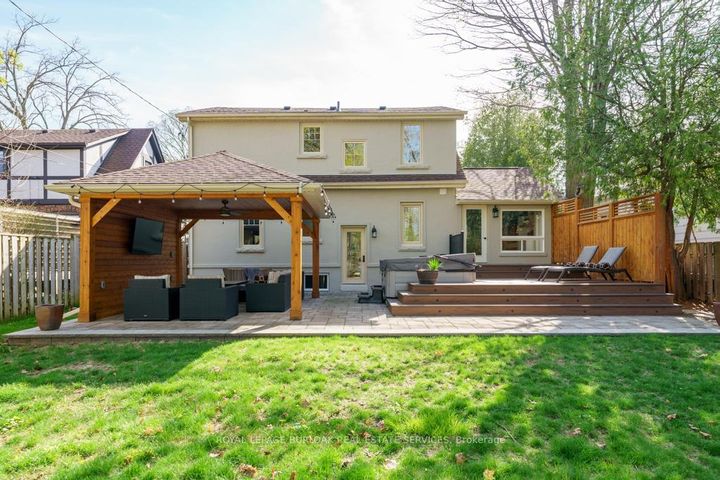 Photo 39 at 321 Guelph Line, Roseland, Burlington