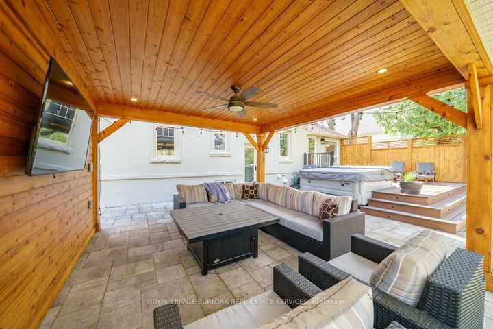 Photo 41 at 321 Guelph Line, Roseland, Burlington