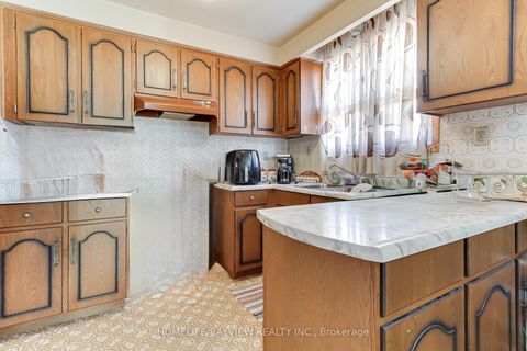 Photo 10 at 22A Kingsdown Drive S, Ionview, Toronto