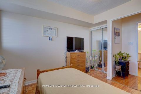 Photo 13 at 1617 - 88 Corporate Drive, Woburn, Toronto