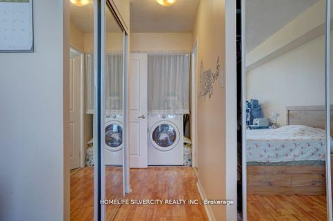 Photo 15 at 1617 - 88 Corporate Drive, Woburn, Toronto