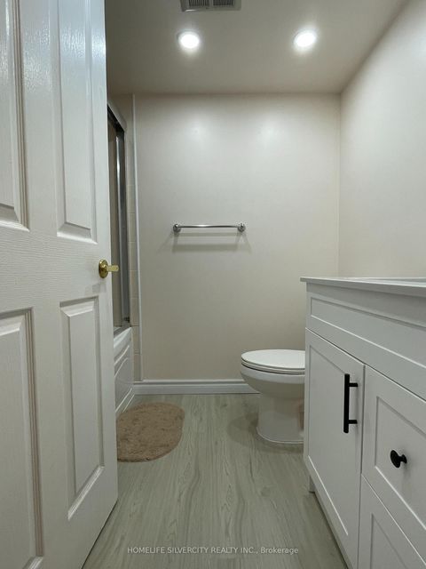 Photo 18 at 1617 - 88 Corporate Drive, Woburn, Toronto