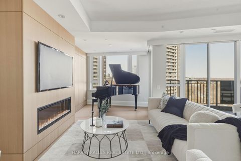 Photo 7 at 808 - 181 Davenport Road, Annex, Toronto