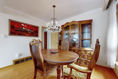 Photo 12 at 167 Cornelius Parkway, Maple Leaf, Toronto