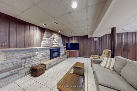 Photo 21 at 167 Cornelius Parkway, Maple Leaf, Toronto