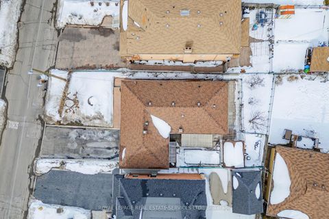 Photo 30 at 167 Cornelius Parkway, Maple Leaf, Toronto