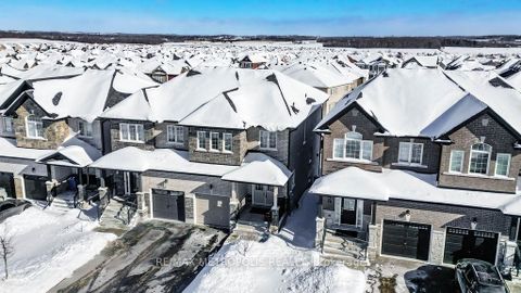 Photo 10 at 22 Haskins Crescent, Keswick South, Georgina