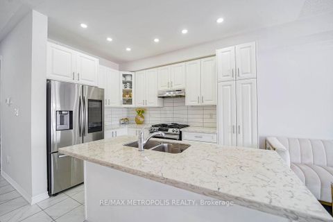 Photo 17 at 22 Haskins Crescent, Keswick South, Georgina