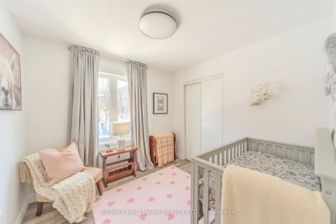 Photo 27 at 101 - 10 Turntable Crescent, Junction, Toronto