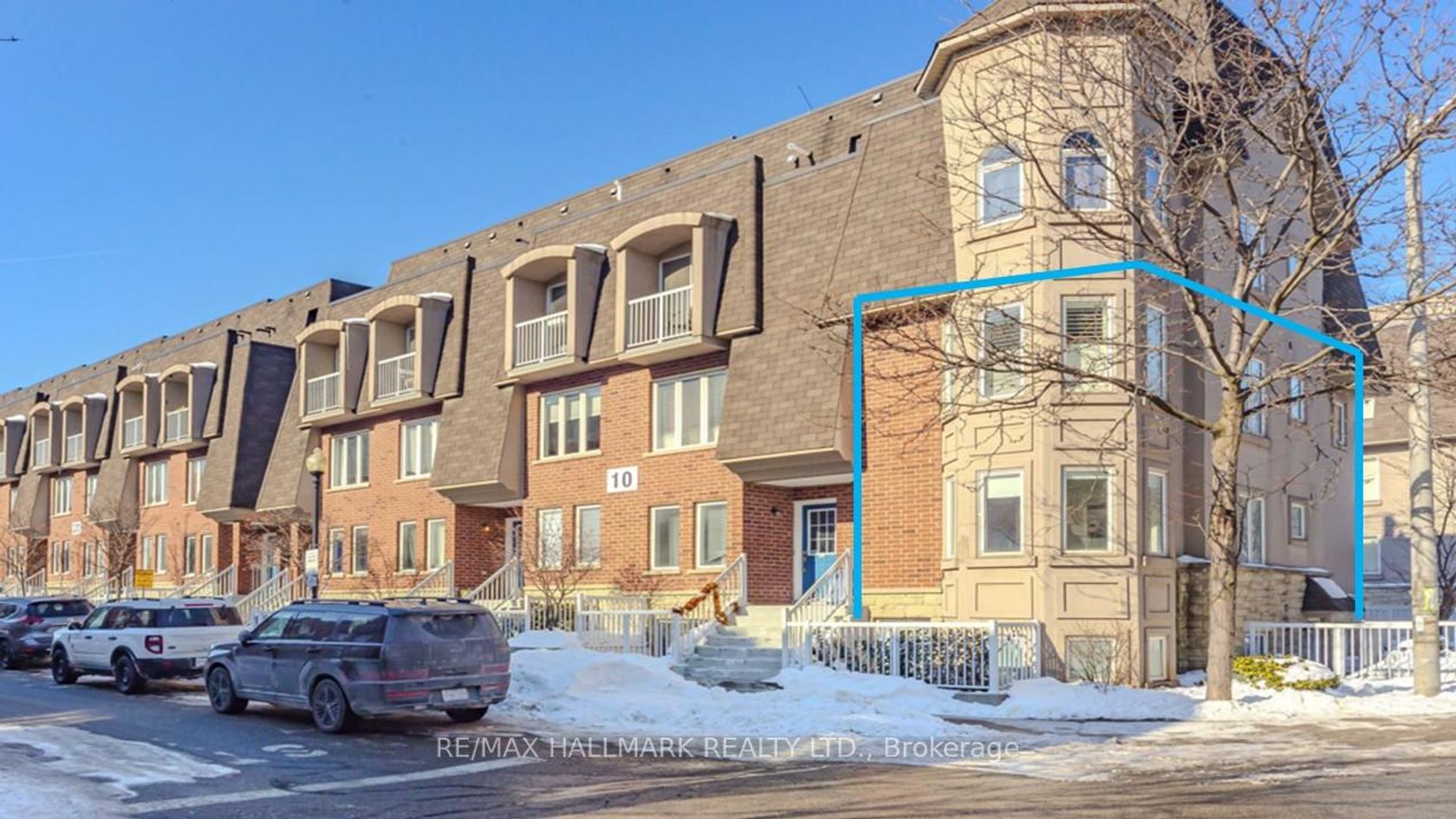 101 - 10 Turntable Crescent, Junction, Toronto 