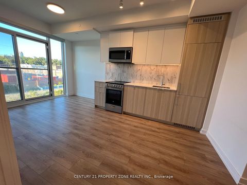 Photo 3 at 512 - 500 Dupont Street, Annex, Toronto