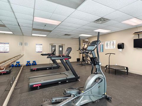 Photo 9 at 1002 - 7 Michael Power Place, City Centre West, Toronto