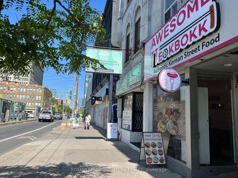 Photo 3 at 283 College Street, Chinatown, Toronto