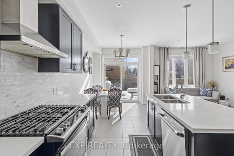 Photo 7 at 7 Goldthread Terrace, Bathurst Manor, Toronto