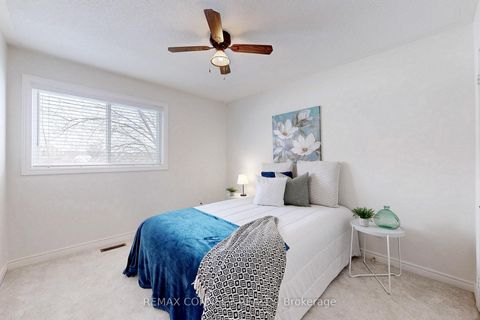 Photo 23 at 111 Dali Crescent, Rouge E11, Toronto