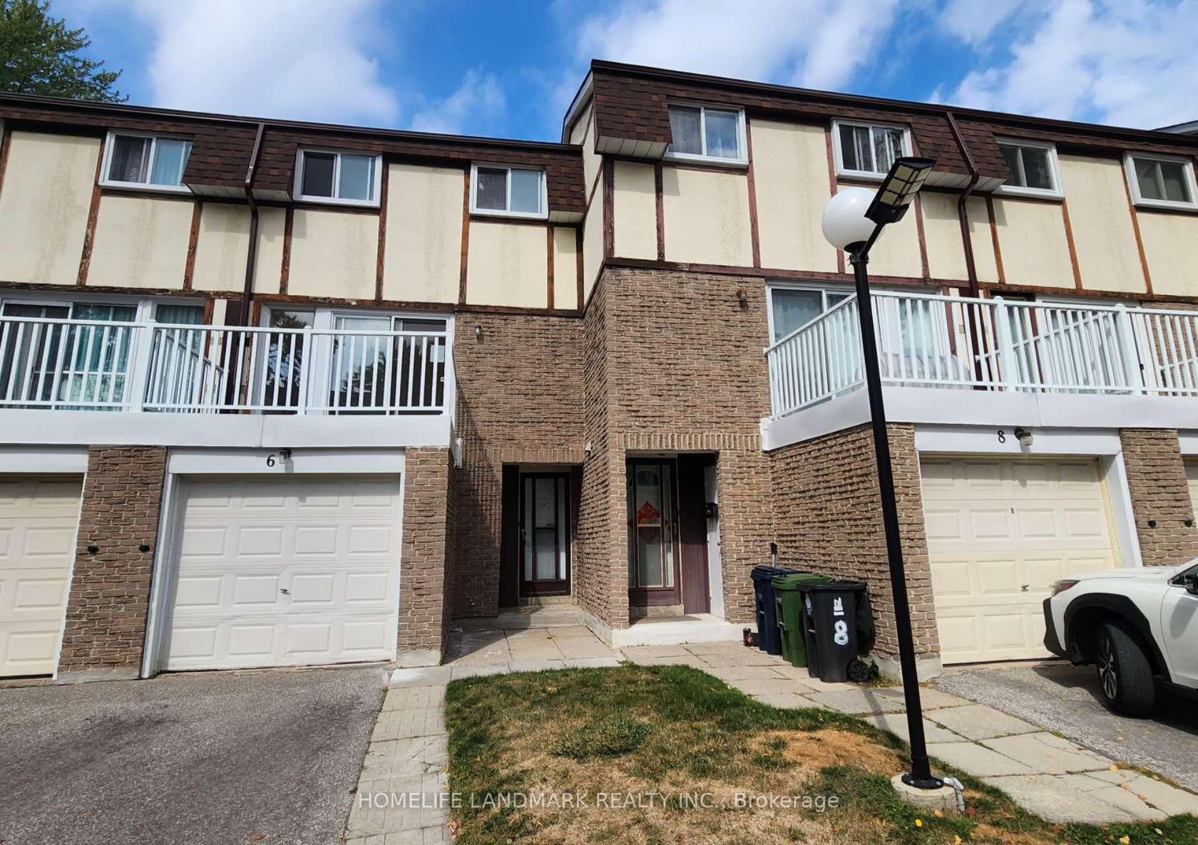 6 - 44 Chester Le Boulevard, L'Amoreaux, Toronto 