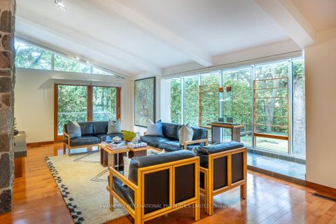 Photo 4 at 3 Bluejay Place, Don Mills, Toronto