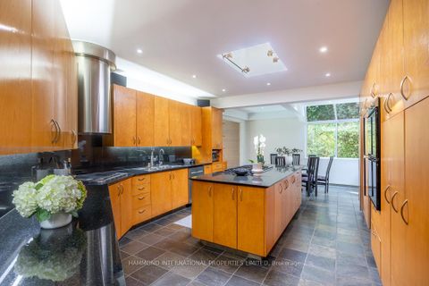 Photo 10 at 3 Bluejay Place, Don Mills, Toronto