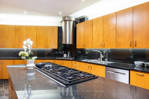 Photo 11 at 3 Bluejay Place, Don Mills, Toronto