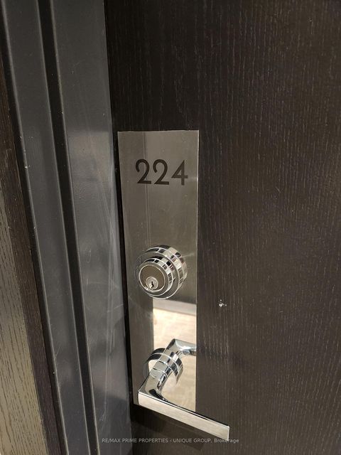 Photo 7 at 224 - 293 The Kingsway, Humber Valley, Toronto