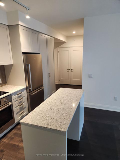 Photo 14 at 224 - 293 The Kingsway, Humber Valley, Toronto