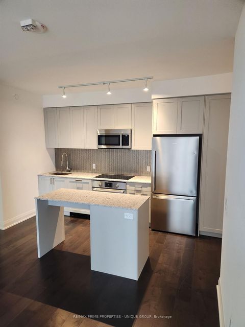 Photo 16 at 224 - 293 The Kingsway, Humber Valley, Toronto