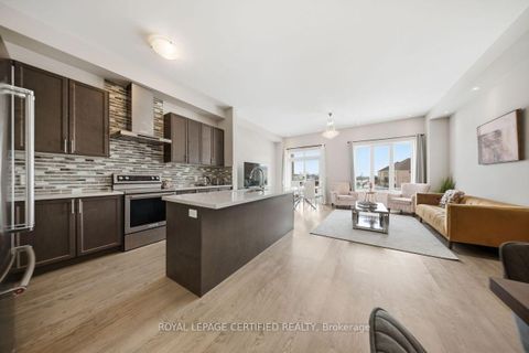 Photo 9 at 240 Elyse Court, Bayview Northeast, Aurora