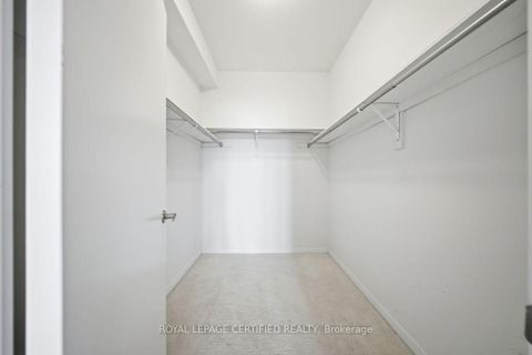 Photo 13 at 240 Elyse Court, Bayview Northeast, Aurora