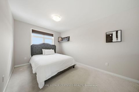 Photo 24 at 240 Elyse Court, Bayview Northeast, Aurora