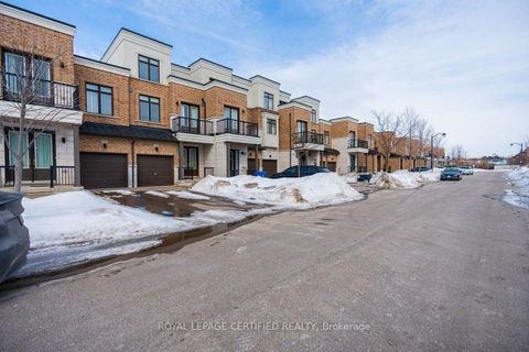 Photo 33 at 240 Elyse Court, Bayview Northeast, Aurora