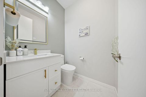 Photo 35 at 240 Elyse Court, Bayview Northeast, Aurora