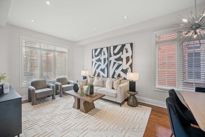 Photo 2 at 33 Evaridge Drive, Cornell, Markham