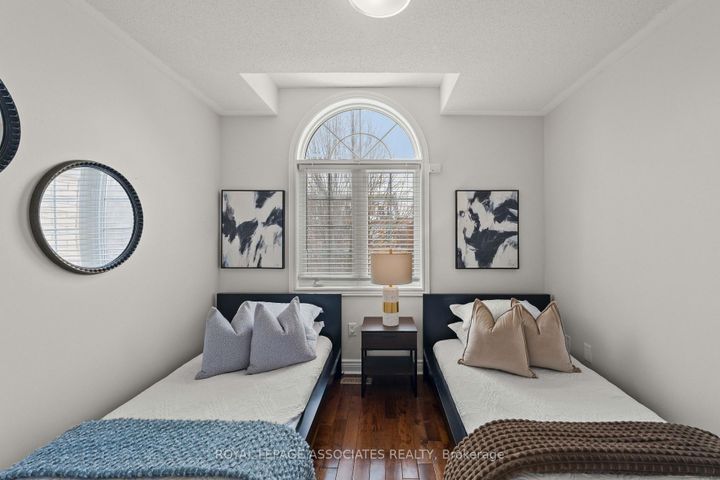 Photo 23 at 33 Evaridge Drive, Cornell, Markham