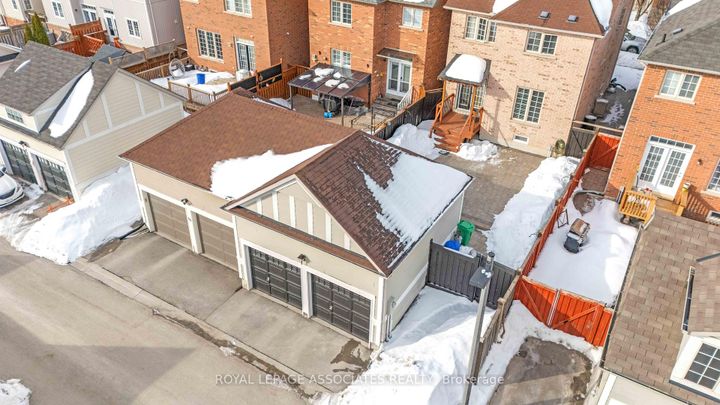 Photo 28 at 33 Evaridge Drive, Cornell, Markham