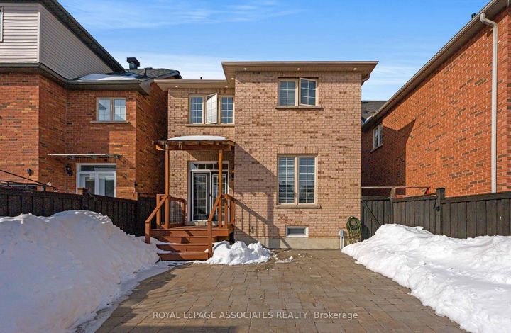 Photo 34 at 33 Evaridge Drive, Cornell, Markham