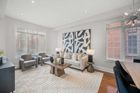 Photo 2 at 33 Evaridge Drive, Cornell, Markham