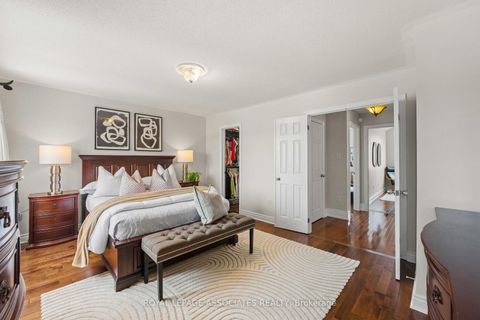 Photo 17 at 33 Evaridge Drive, Cornell, Markham