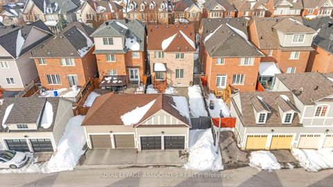 Photo 29 at 33 Evaridge Drive, Cornell, Markham