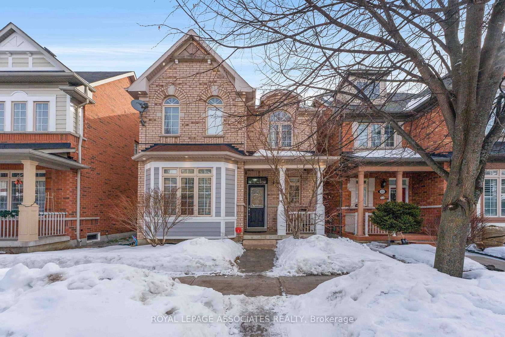 33 Evaridge Drive, Cornell, Markham 